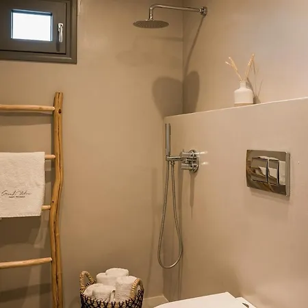 Apartamento Ammos Suite-grand Blue Lixúri