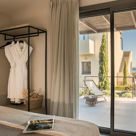Ammos Suite-grand Blue