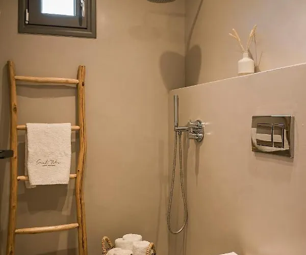 Ammos Suite-grand Blue Lixouri